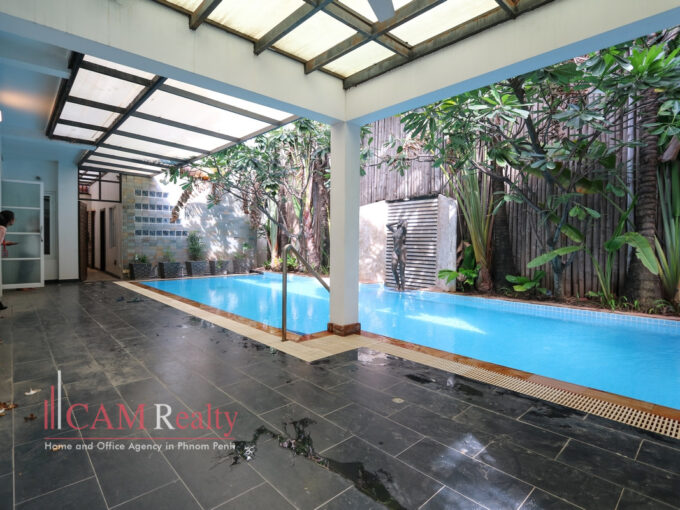 6 bedrooms single villa for rent in Toul Kork - Phnom Penh - VL1889168 (1)